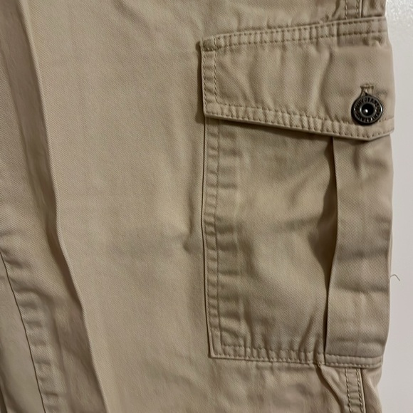 DKNY cargo capris - Picture 5 of 14